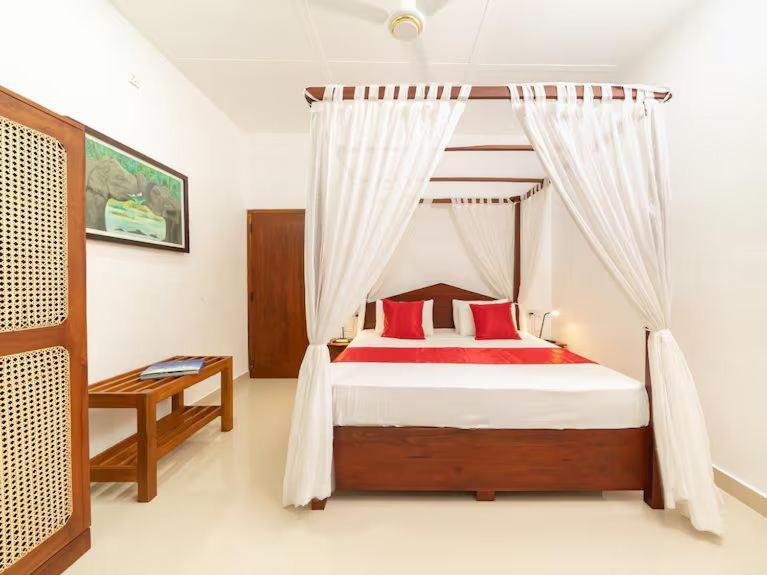 Araliya Villa Moragalla Extérieur photo